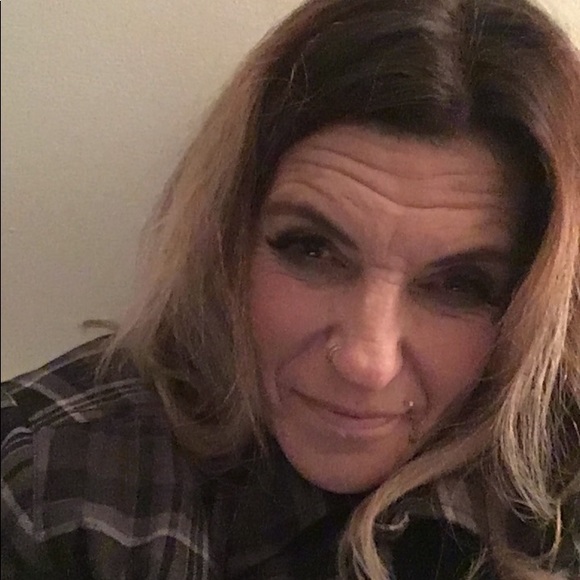 Meet your Posher, Tammelia - Picture 1 of 1